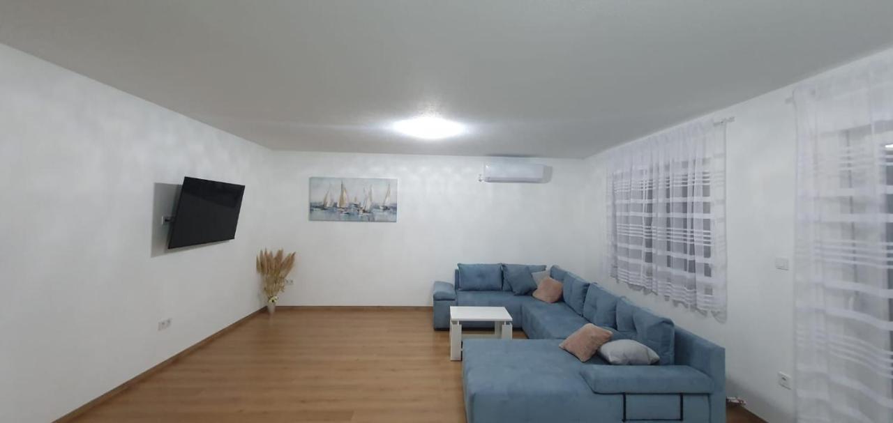 Apartman Hope Zmijavci Exterior foto